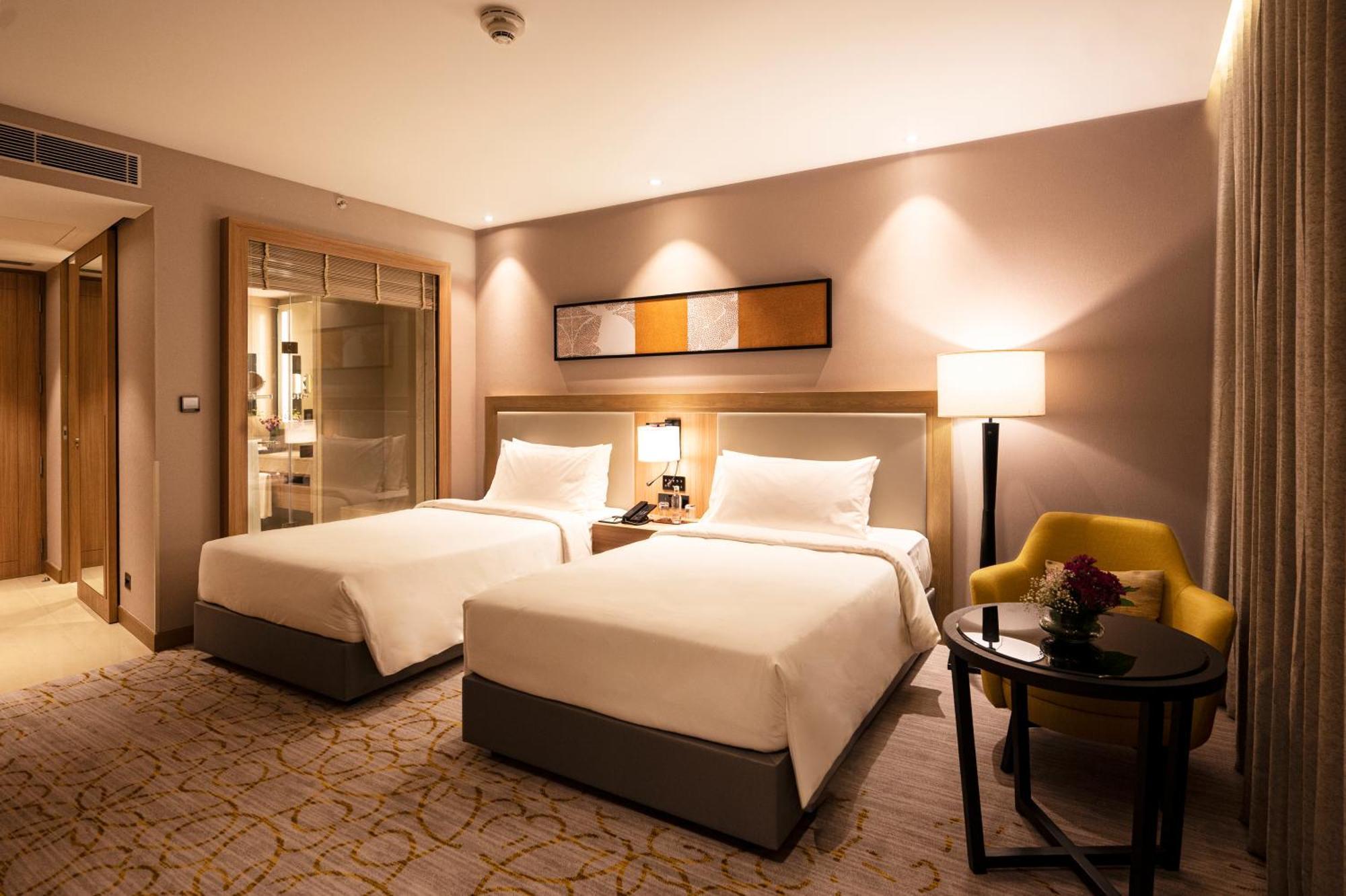 Lyfe Hotel Bhubaneswar Eksteriør billede